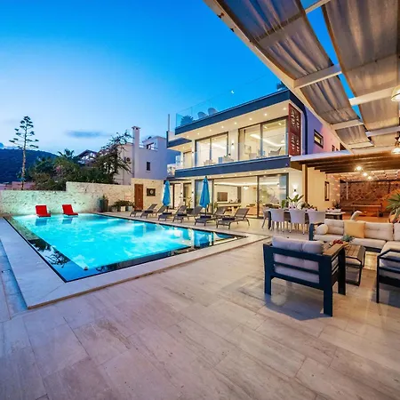 Cratos Villa