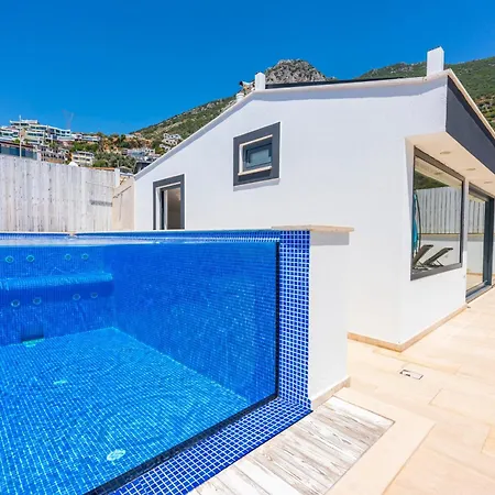 Vilă Cratos Kalkan